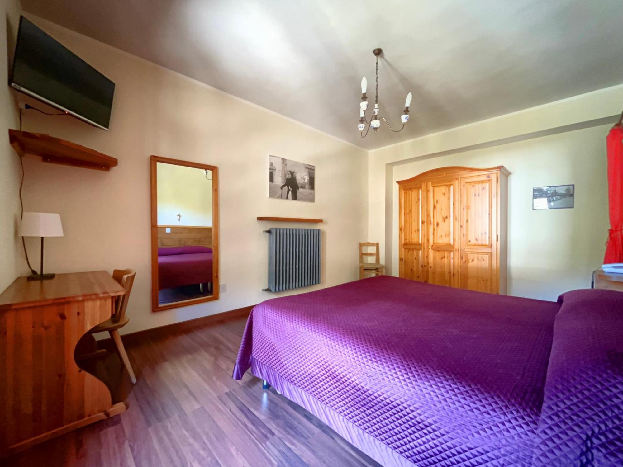 Hotel Garni Mille Pini Скано Екстериор снимка